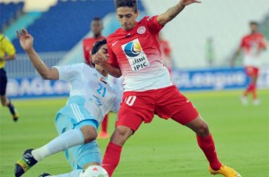 Manuel Lanzini fighting for the ball in a match against Baniyas. (Photo Credits: Nezar Balout, Khaleej Time)